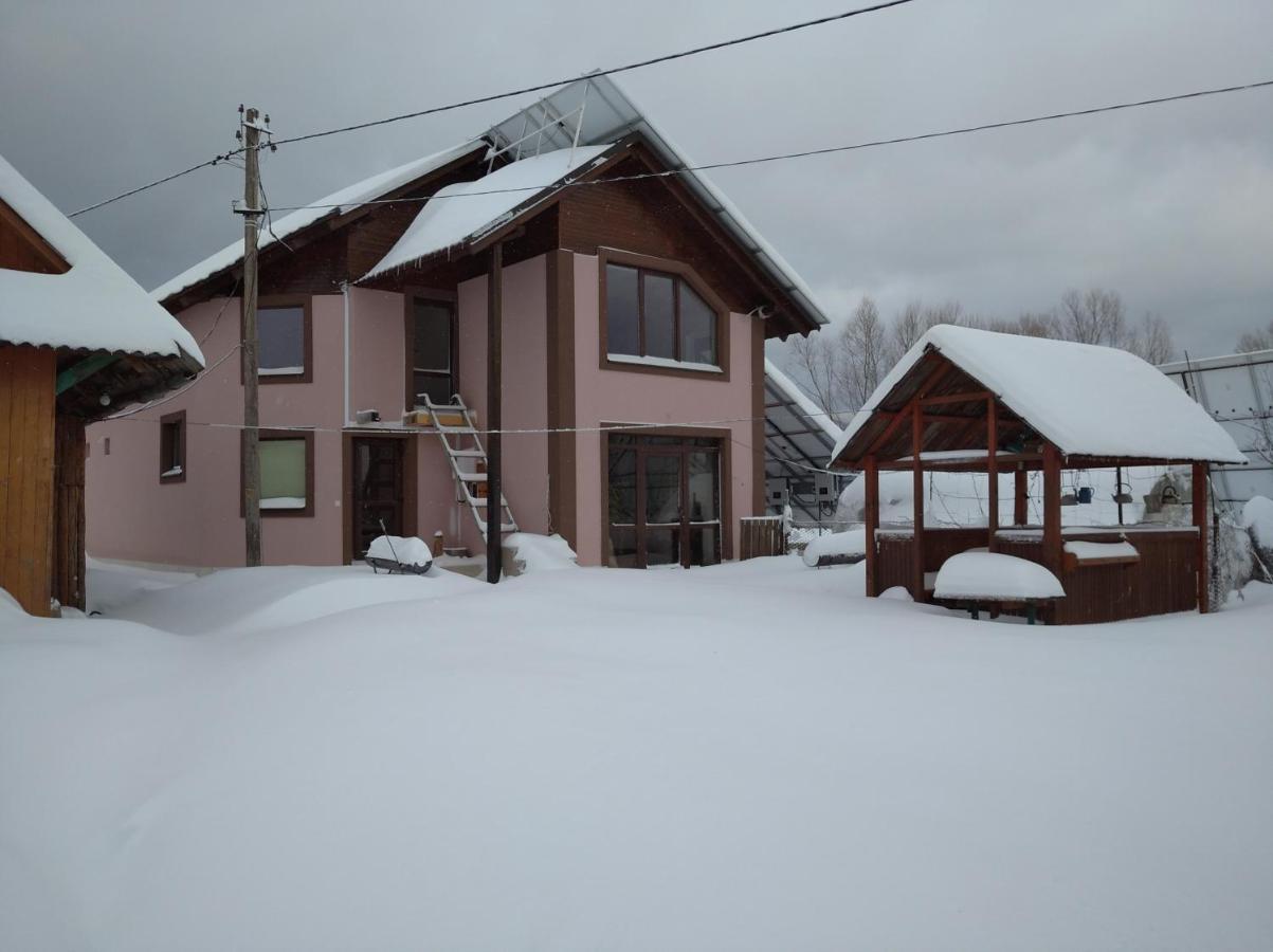 Комфортні Номери Mykulychyn Exterior photo